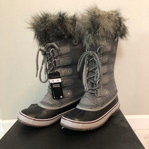 Sorel Joan Of The Arctic Boots - Women’s Size 6